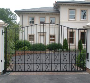 Automated Gate Installer Kent